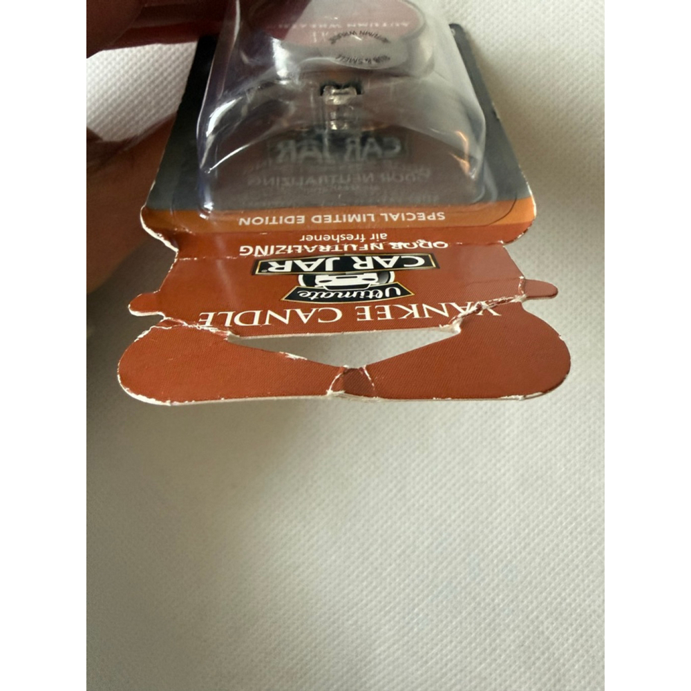 NWT YANKEE CANDLE Car Jar Ultimate AUTUMN WREATH Special Edition air freshener - Picture 5 of 5